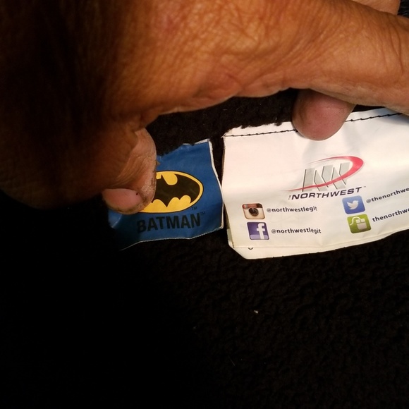 Ap# North West Batman blanket - Picture 4 of 4